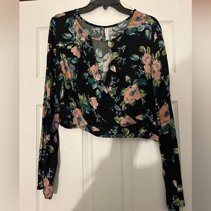 Floral long sleeve crop top